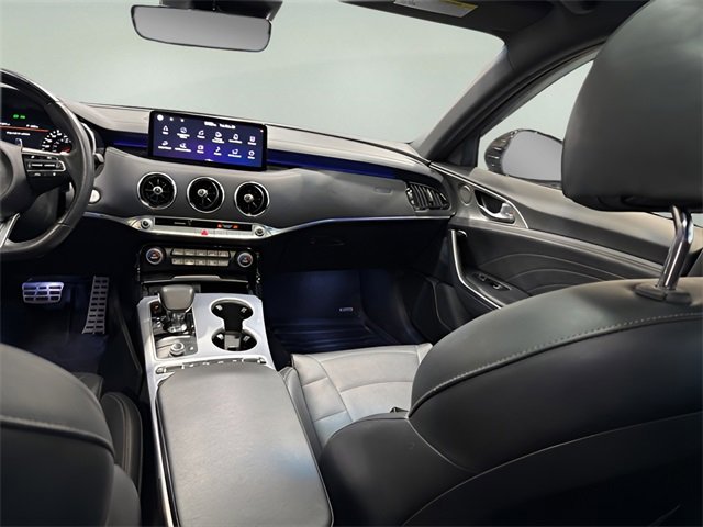 Used 2023 Kia Stinger GT2 image 27