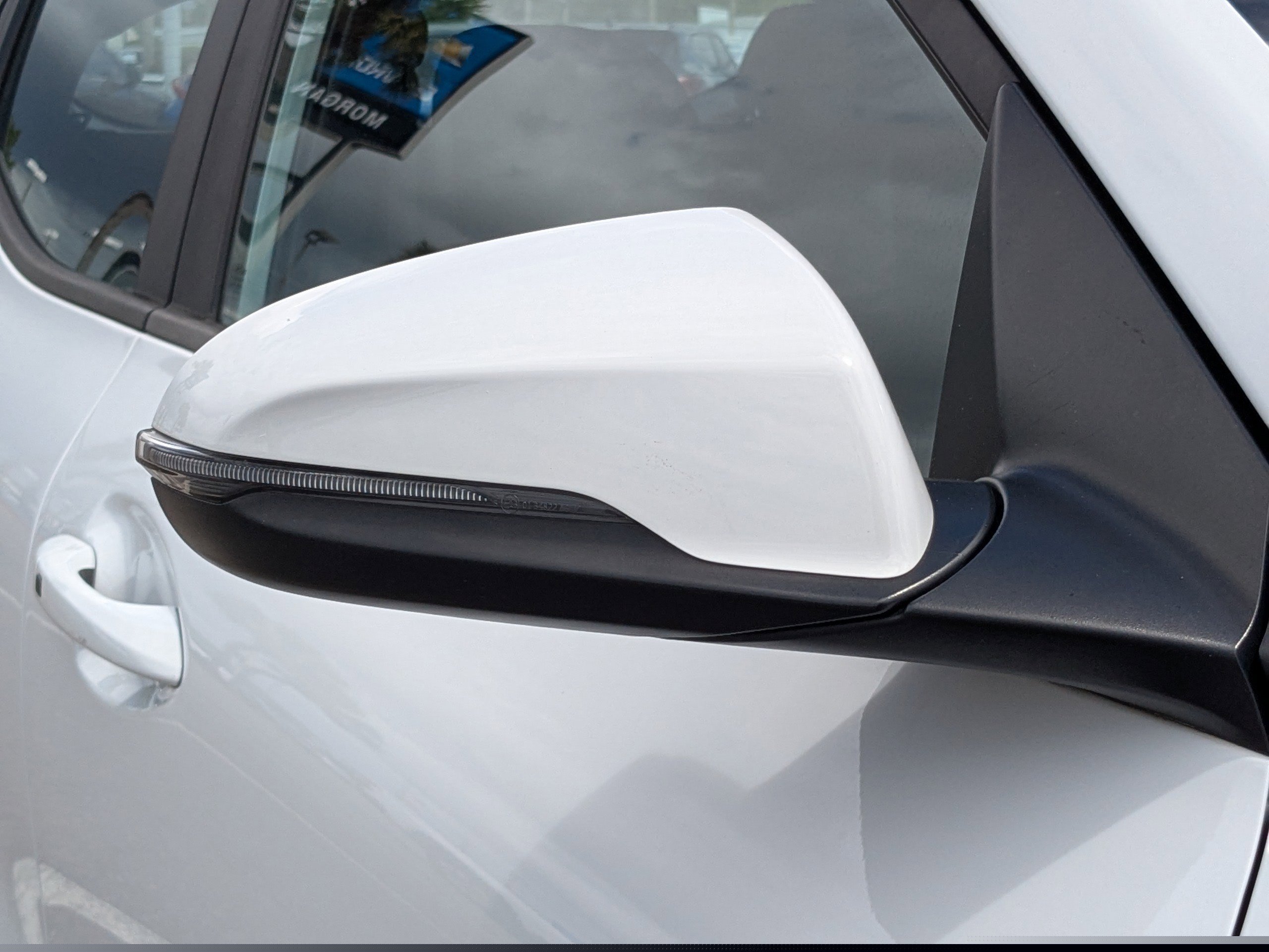 Used 2019 Hyundai Veloster Turbo FWD image 11