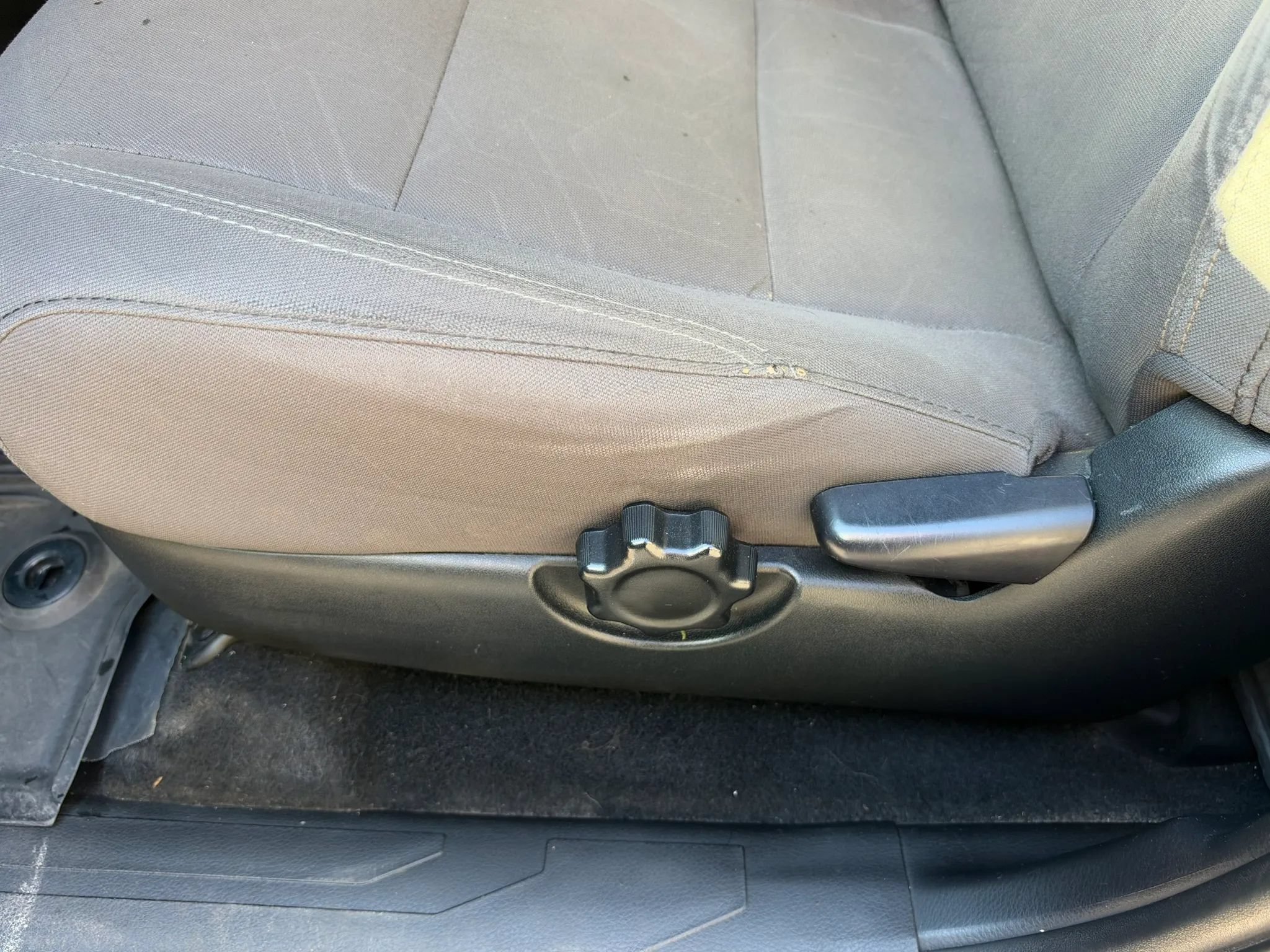 Used 2019 Toyota Tacoma TRD Off-Road AWD/4WD image 24
