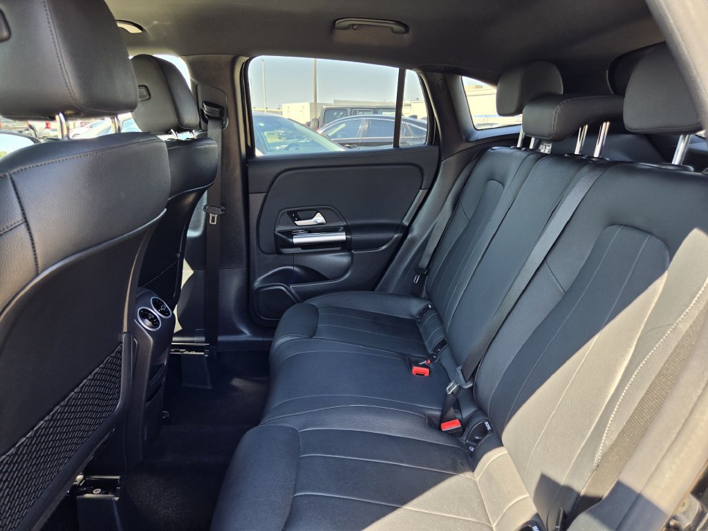Used 2025 Mercedes-Benz GLA 250 image 28
