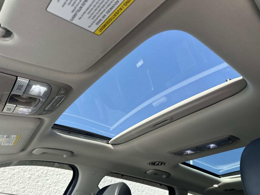 Used 2022 Kia Telluride SX w/ Towing Package image 29