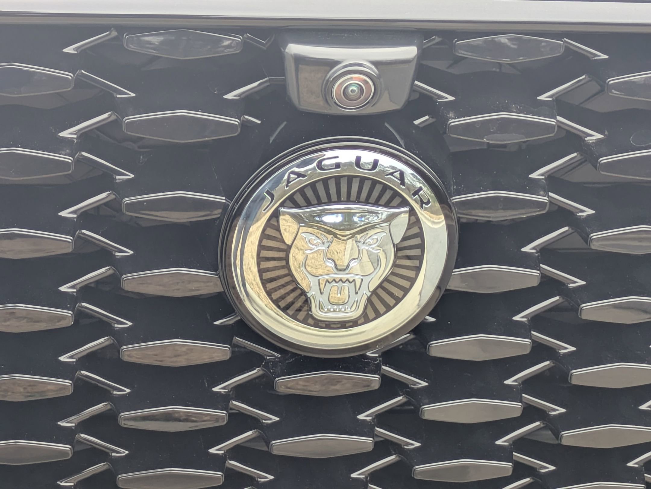 New 2026 Jaguar F-PACE R-Dynamic S image 33