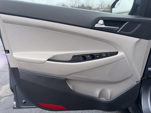 Used 2018 Hyundai Tucson SE image 9