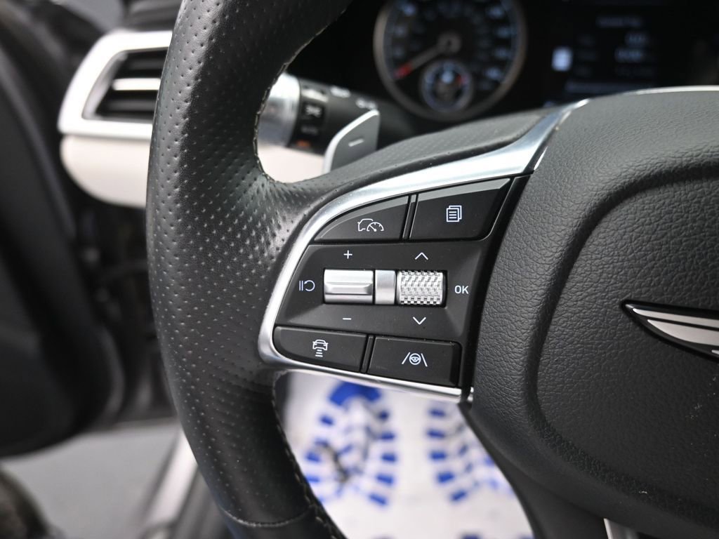 Used 2025 Genesis G70 2.5T AWD/4WD image 7
