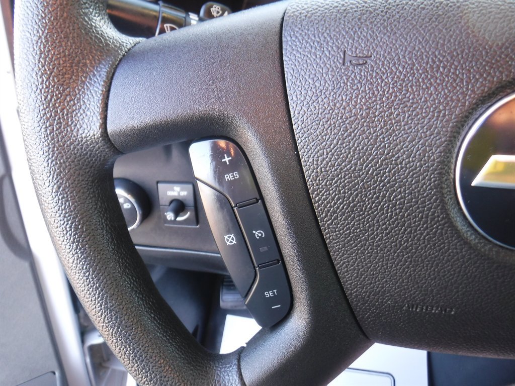 Used 2020 Chevrolet Express 3500 LS image 13