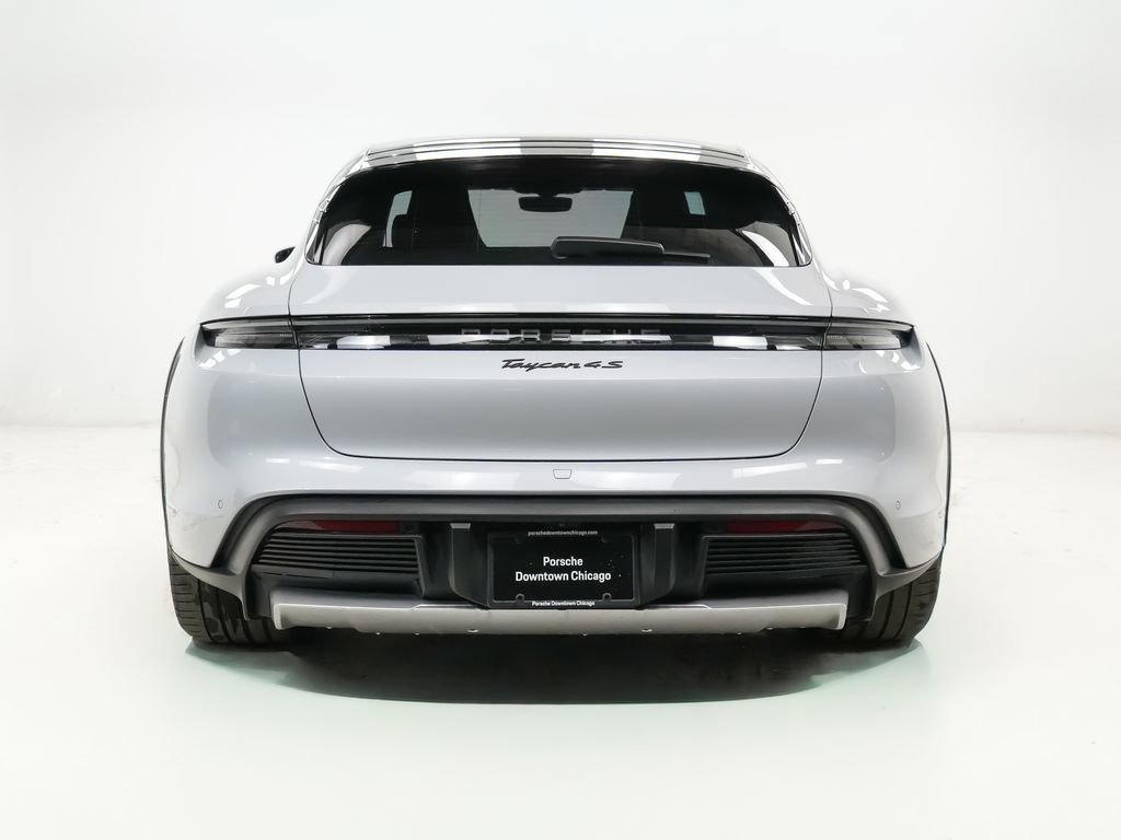 Used 2025 Porsche Taycan 4S AWD/4WD image 11