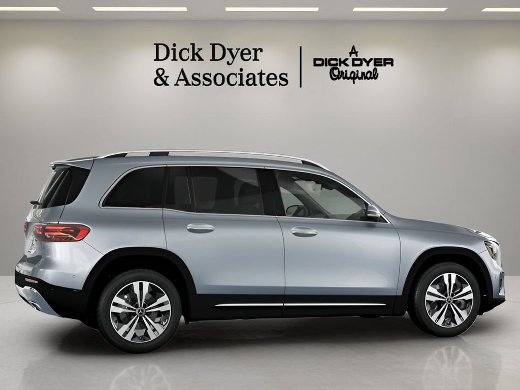 Used 2026 Mercedes-Benz GLB 250 image 8