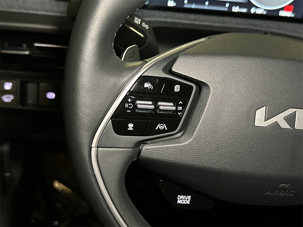 Certified 2024 Kia EV6 Wind w/ Wind Technology Package image 25
