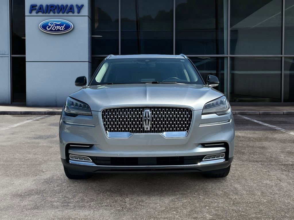 Used 2021 Lincoln Aviator Reserve w/ Equipment Group 201A AWD/4WD image 3