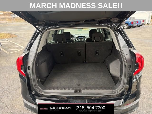 Used 2018 GMC Terrain SLE image 15