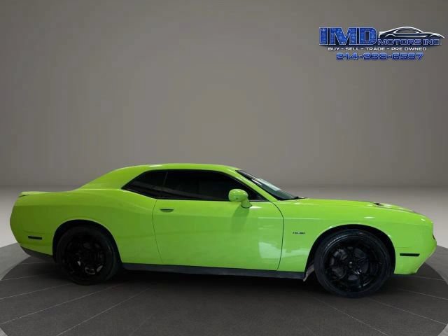 Used 2015 Dodge Challenger R/T Plus RWD image 5