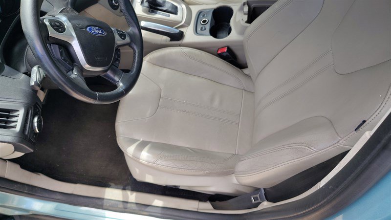 Used 2012 Ford Focus SEL FWD image 12