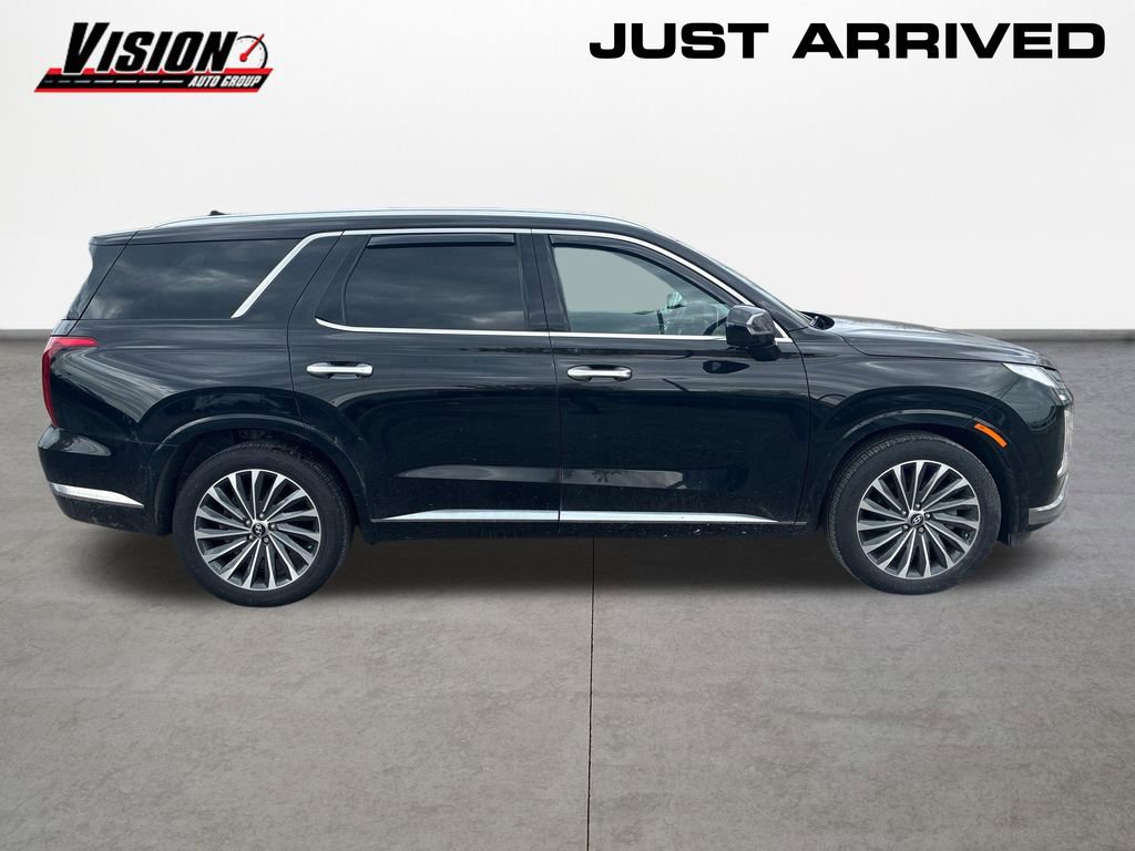 Used 2025 Hyundai Palisade Calligraphy AWD/4WD image 4