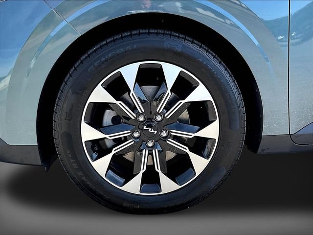 Certified 2023 Kia Carnival EX FWD image 37