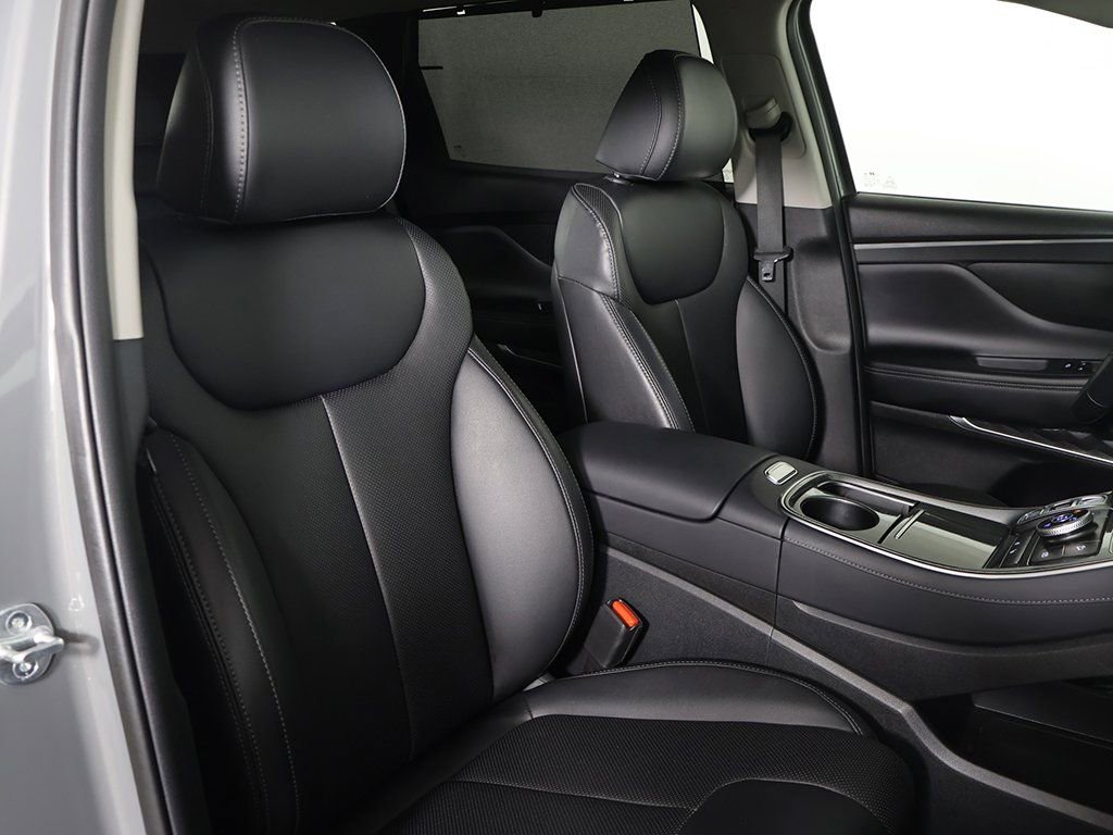 Used 2023 Hyundai Santa Fe SEL w/ Premium Package image 30