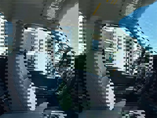 New 2025 Ford F550 4x4 Regular Cab Super Duty image 9