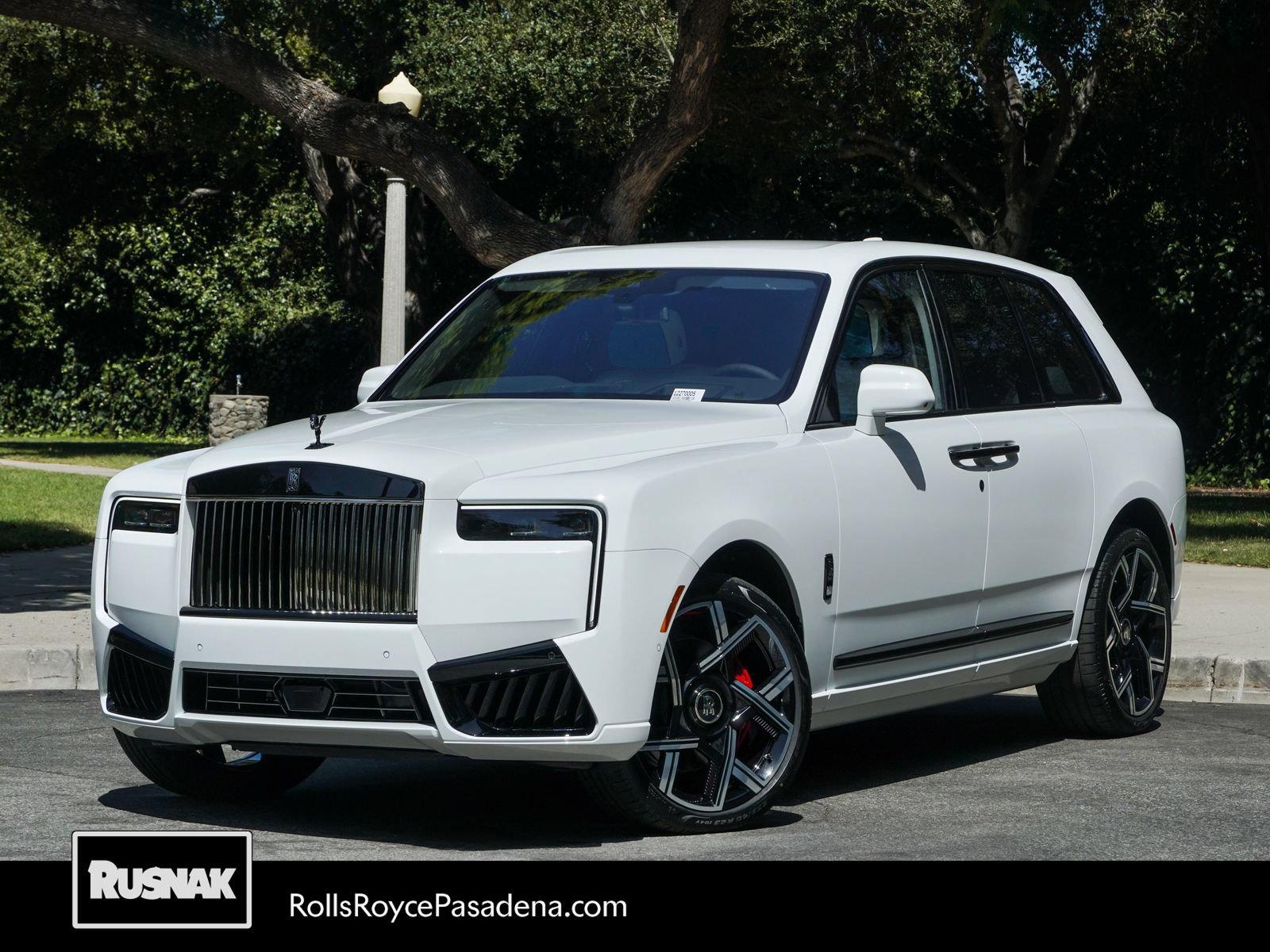 New 2027 Rolls-Royce Cullinan Black Badge