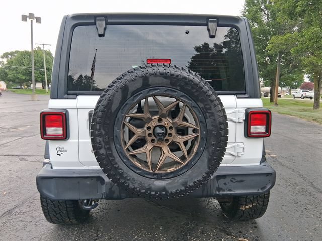 Used 2018 Jeep Wrangler Unlimited Sport AWD/4WD image 4