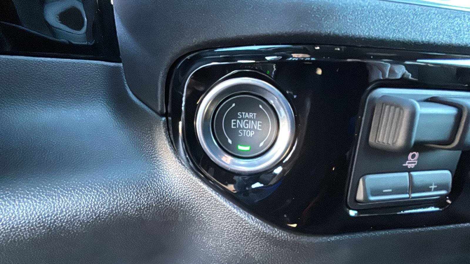 New 2026 GMC Sierra 1500 SLE image 11