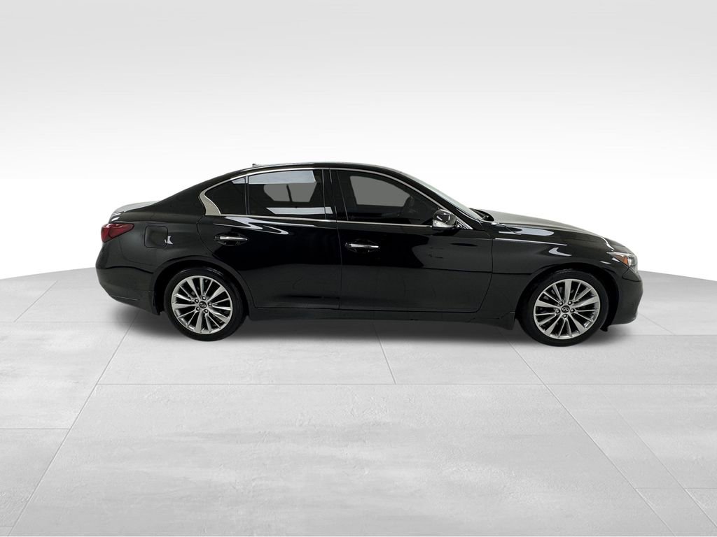 Used 2022 INFINITI Q50 Luxe w/ Cargo Package image 8