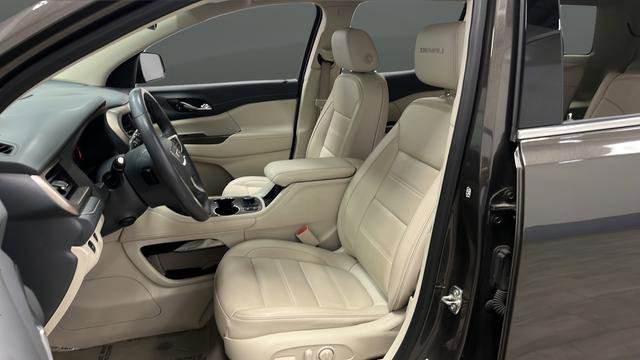 Used 2020 GMC Acadia Denali image 9