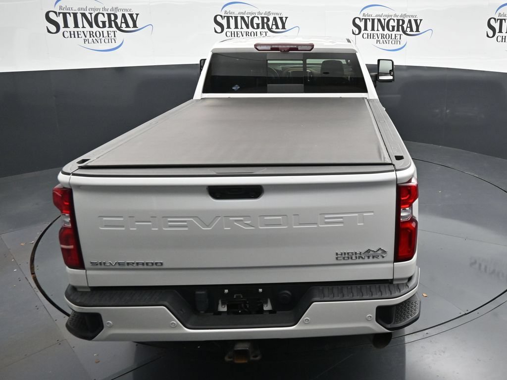 Used 2023 Chevrolet Silverado 3500 High Country AWD/4WD image 23