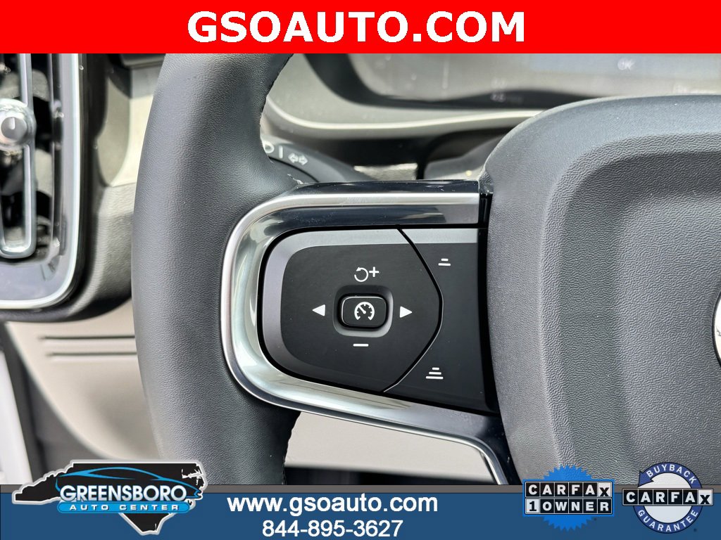 Used 2024 Volvo XC40 B5 Plus w/ Protection Package Premier image 23