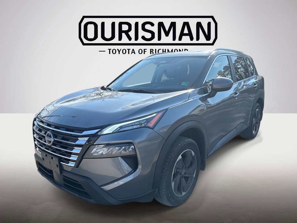 Used 2024 Nissan Rogue SV w/ SV Premium Package image 3