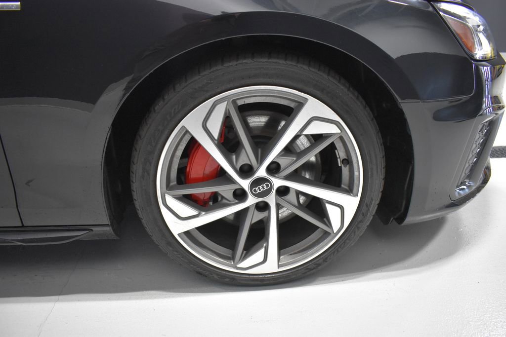 Used 2023 Audi A4 2.0T Premium Plus w/ Premium Plus Package image 10