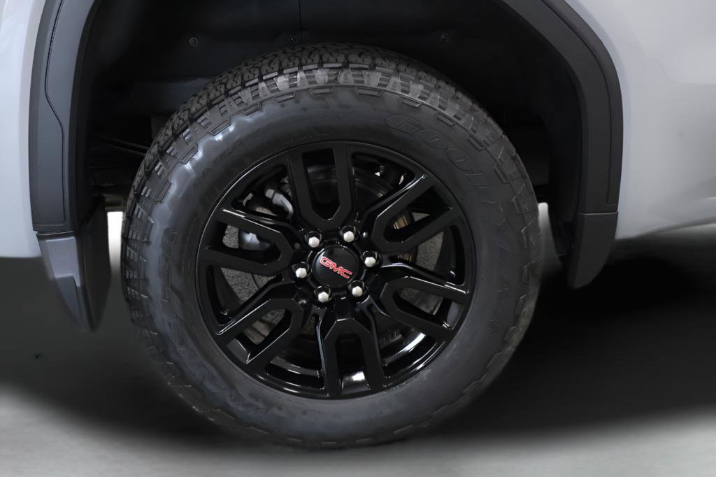 Used 2024 GMC Sierra 1500 Elevation w/ Elevation Premium Package AWD/4WD image 36