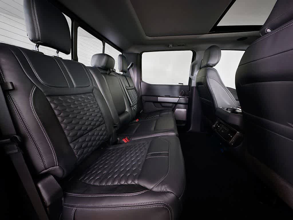 New 2026 Ford F250 Lariat w/ Black Appearance Package AWD/4WD image 34