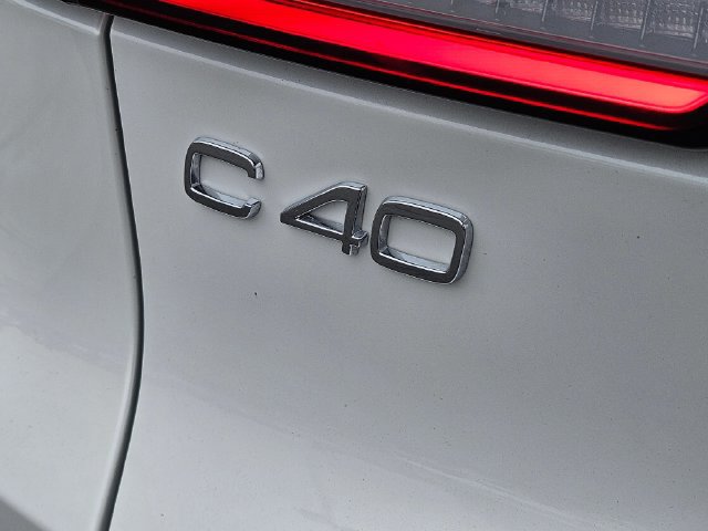 Certified 2023 Volvo C40 P8 Recharge Ultimate AWD/4WD image 10