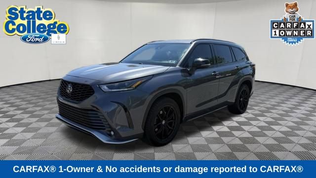 Used 2021 Toyota Highlander XSE