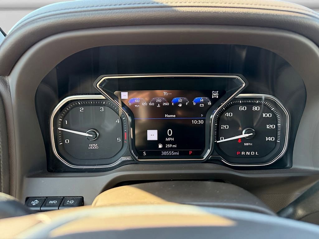 Used 2023 GMC Sierra 2500 Denali w/ Technology Package AWD/4WD image 19
