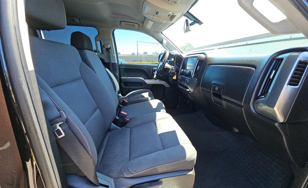 Used 2019 Chevrolet Silverado 2500 LT w/ LT Plus Package AWD/4WD image 8