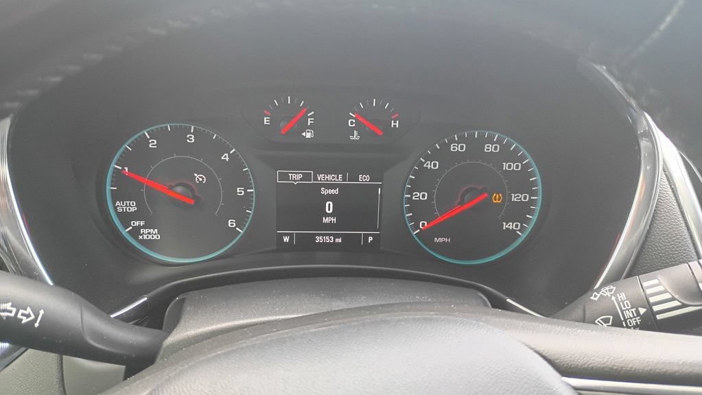 Used 2018 Chevrolet Equinox LT AWD/4WD image 11