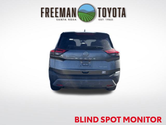 Used 2023 Nissan Rogue SV AWD/4WD image 6