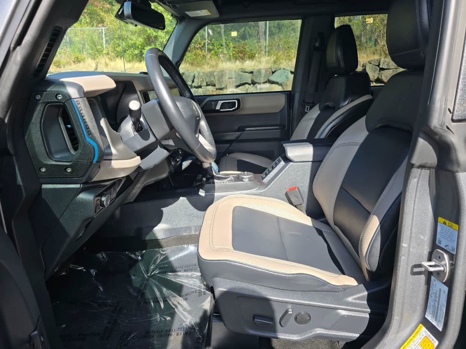 Used 2024 Ford Bronco Wildtrak AWD/4WD image 23