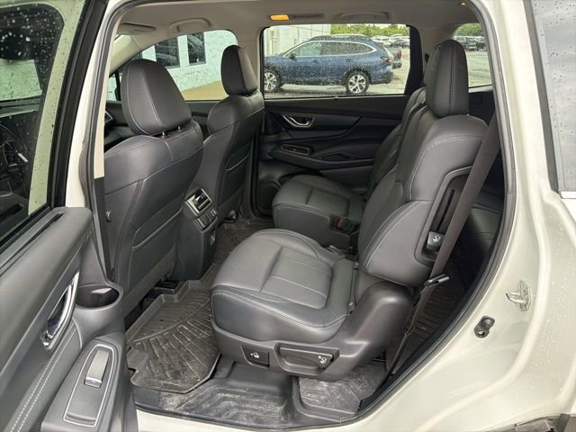 Used 2023 Subaru Ascent Limited AWD/4WD image 9