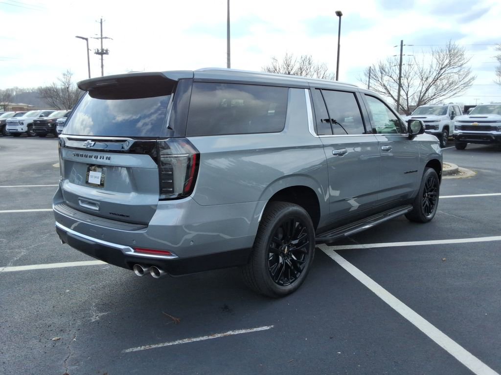 New 2026 Chevrolet Suburban Premier image 5