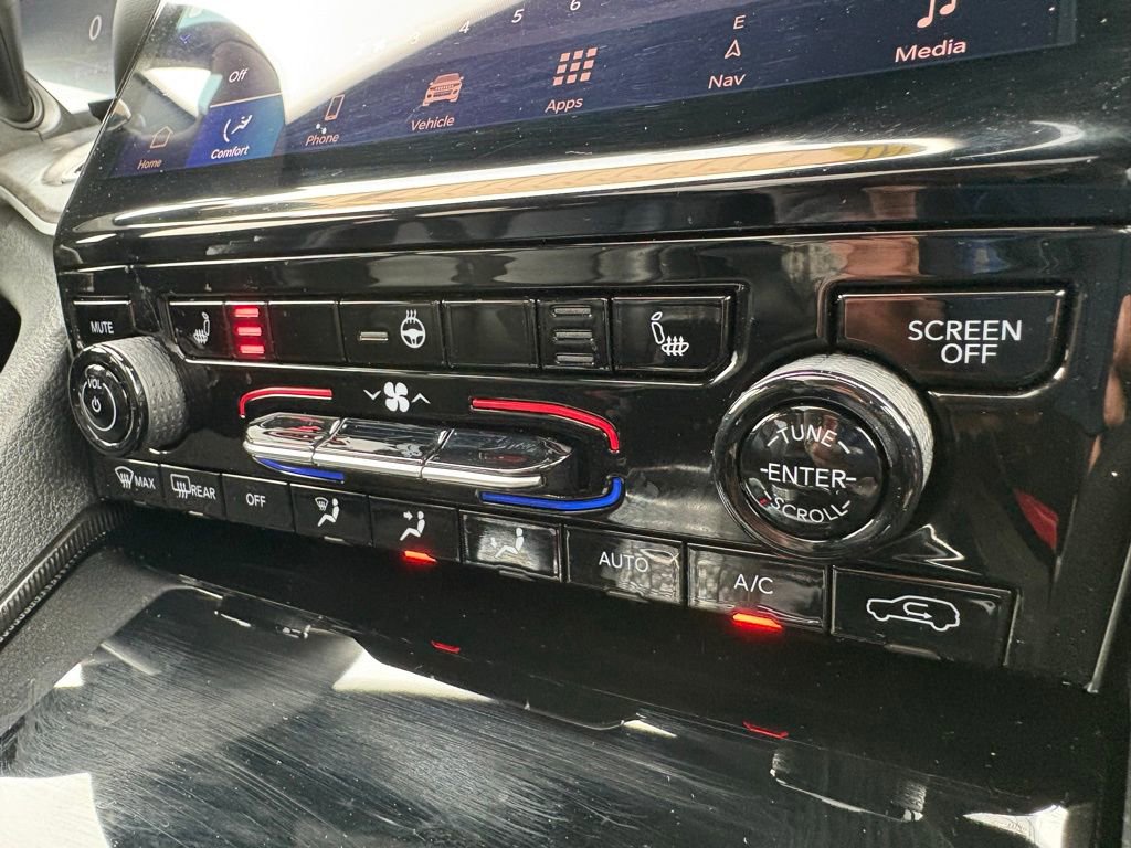 Used 2024 Jeep Grand Cherokee Limited 4xe image 37