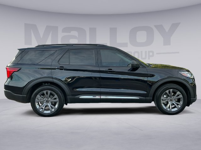 Certified 2025 Ford Explorer Active w/ Active Comfort Package AWD/4WD image 6