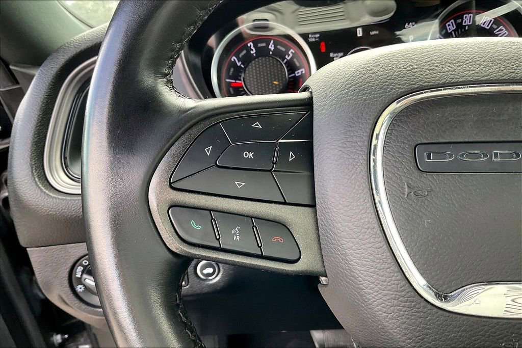 Used 2023 Dodge Challenger SXT image 11