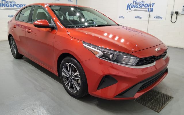 Used 2024 Kia Forte LXS FWD image 2