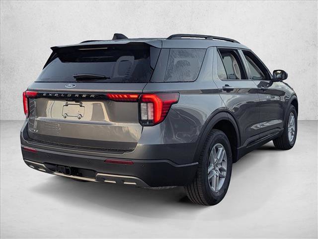New 2026 Ford Explorer Active w/ Active Comfort Package image 2
