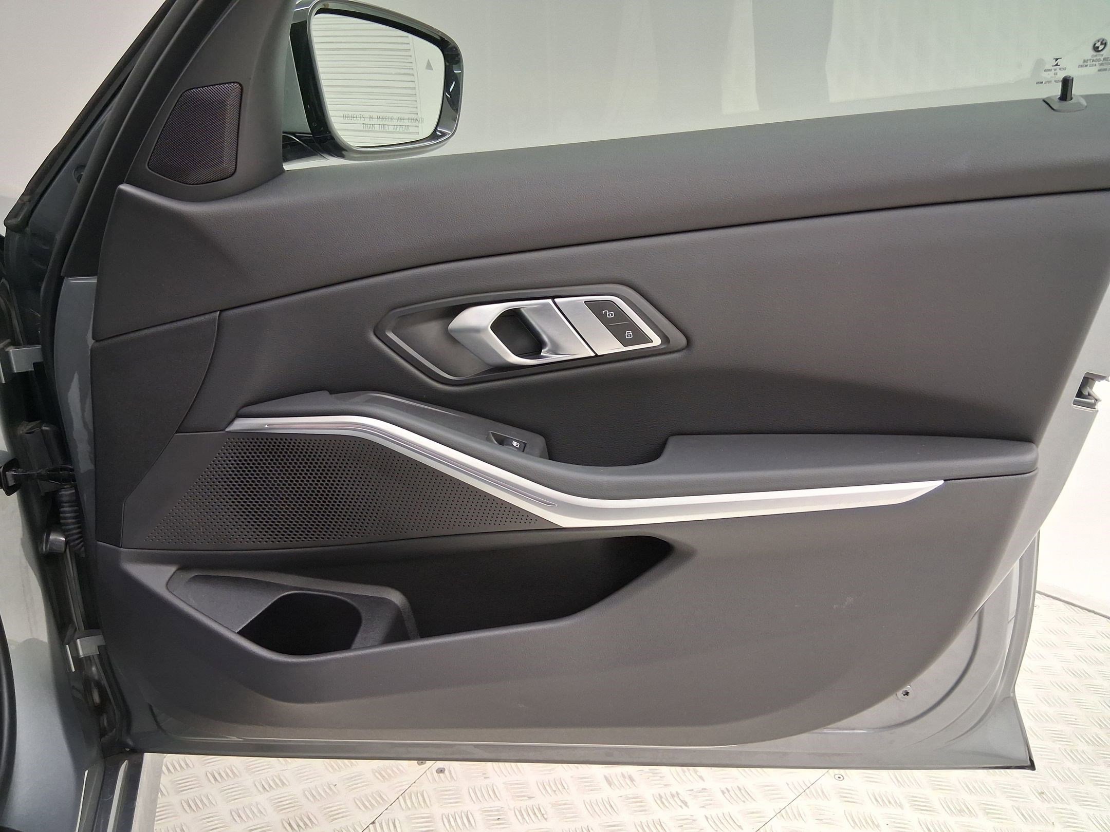 Certified 2023 BMW 330i 330i w/ Driving Assistance Package image 30