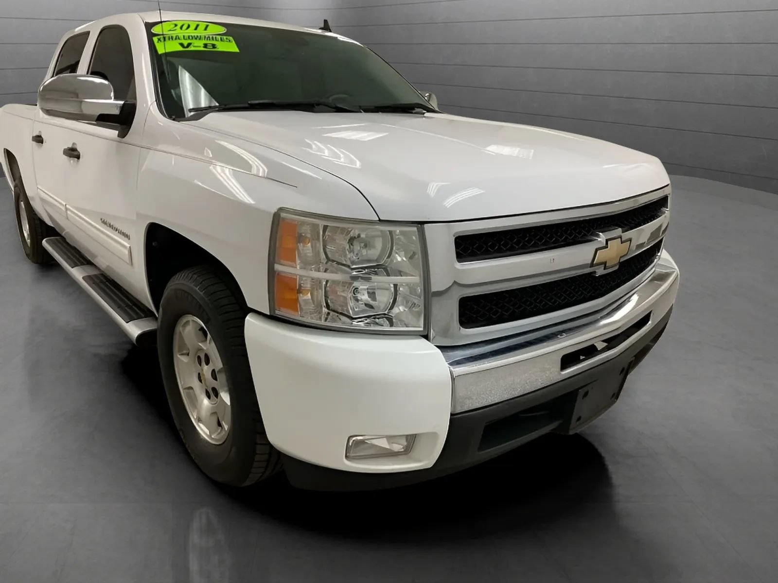 Used 2011 Chevrolet Silverado 1500 LT w/ All-Star Edition RWD image 3