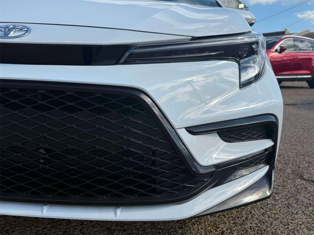 Used 2025 Toyota Corolla SE image 10