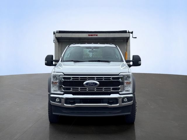 New 2025 Ford F550 4x4 Regular Cab Super Duty image 2