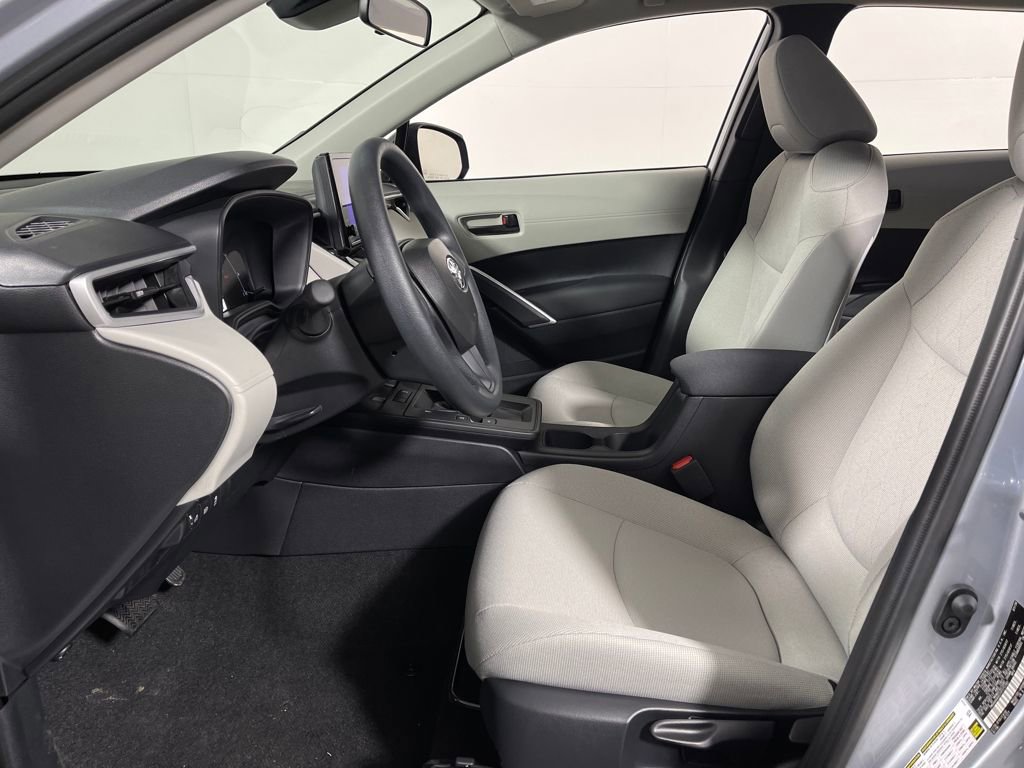 New 2026 Toyota Corolla Cross L image 12